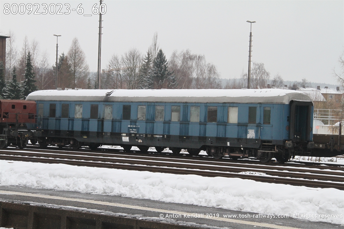800923023-6_60.JPG